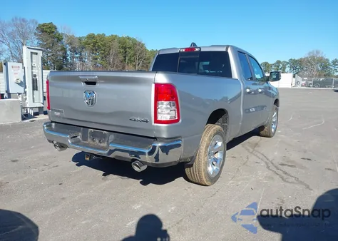 2021 Ram 1500 Big Horn 4X4 6'4 Box из США, поврежденный, VIN 1C6SRFBT0MN571898